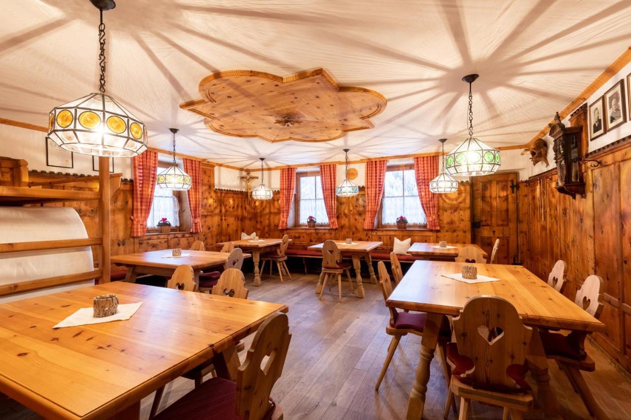 Gasthof Gasserhof Eggen Bagian luar foto