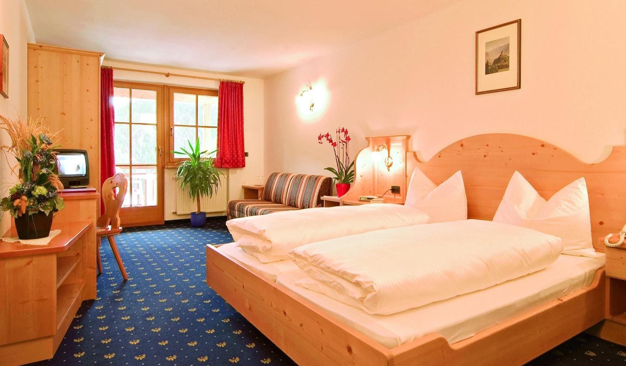Gasthof Gasserhof Eggen Bagian luar foto