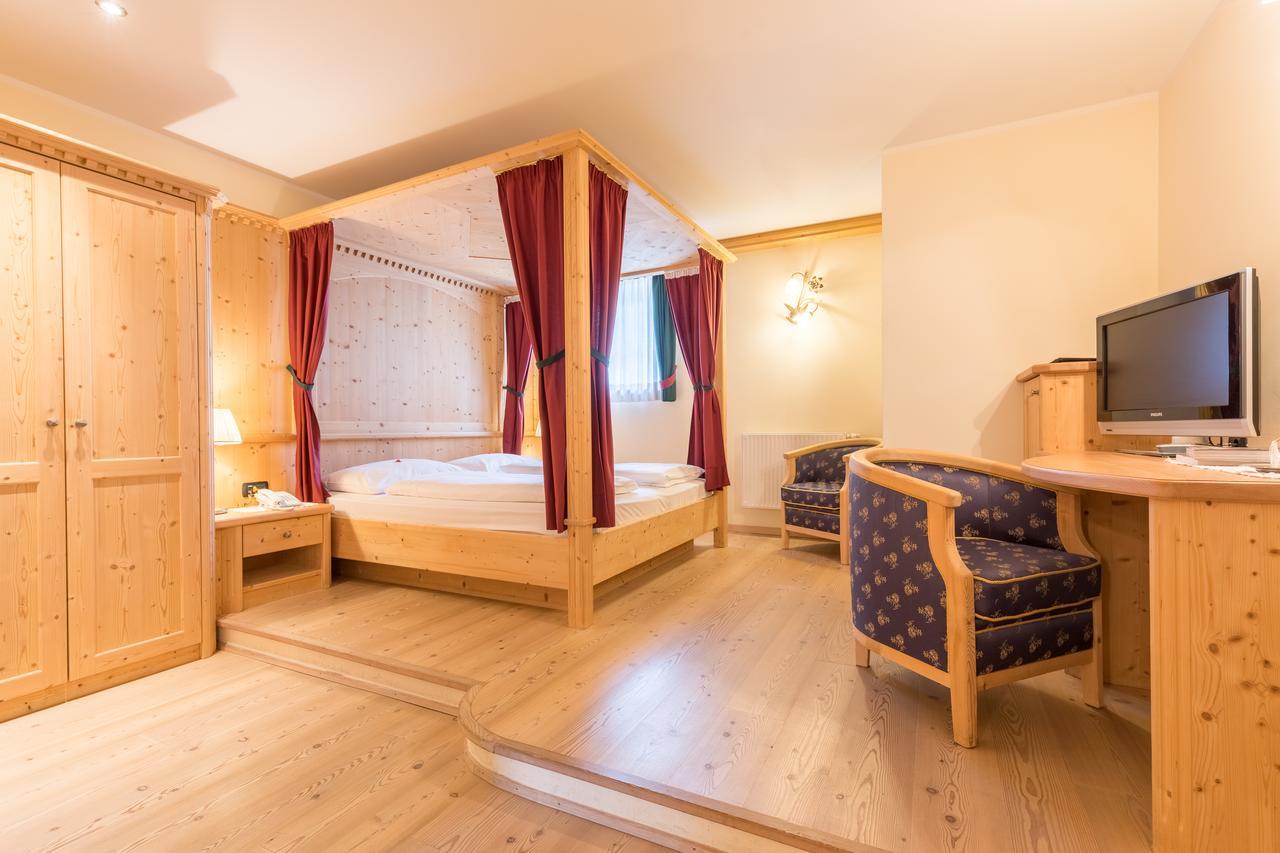 Gasthof Gasserhof Eggen Bagian luar foto