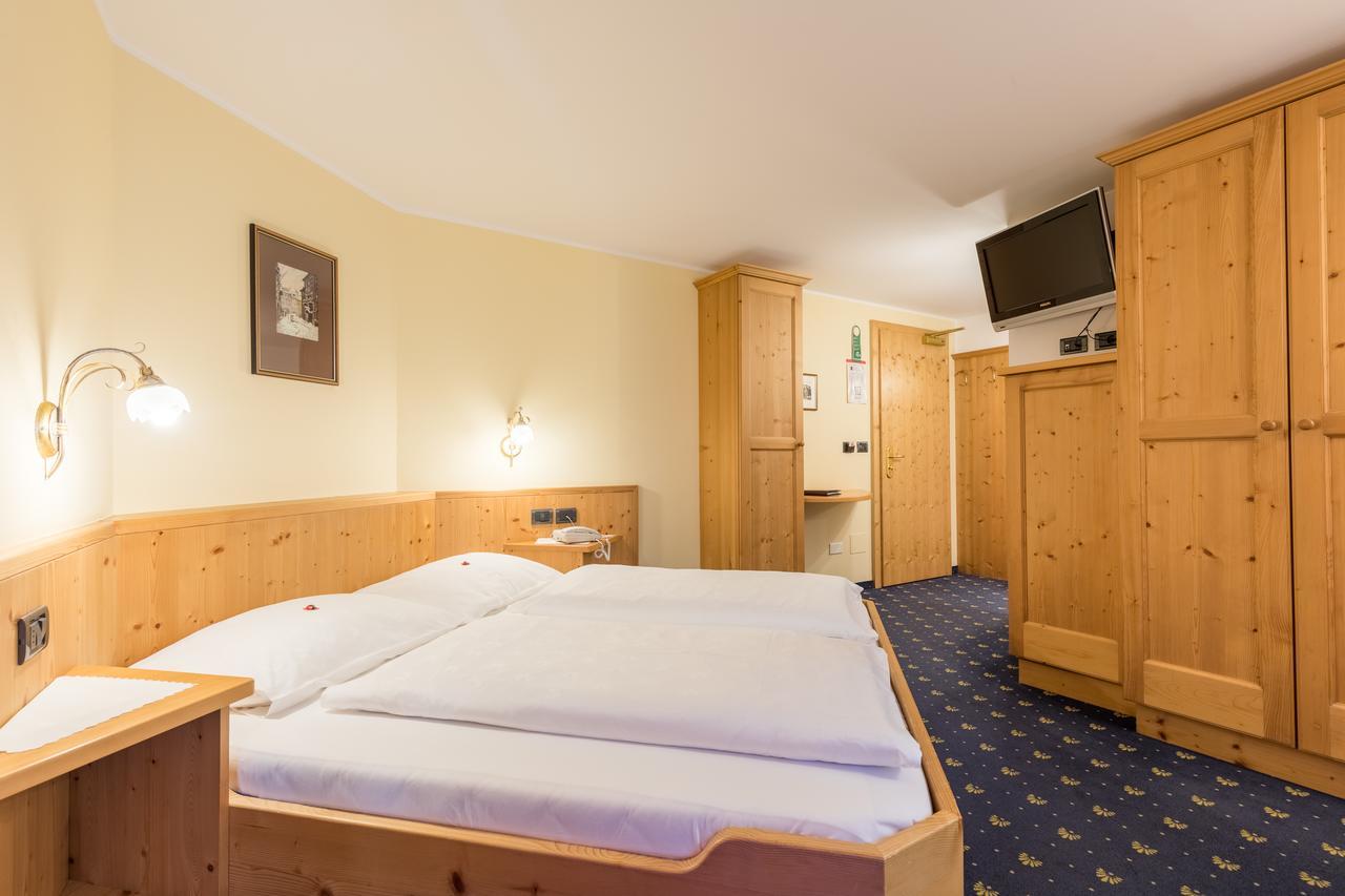 Gasthof Gasserhof Eggen Bagian luar foto