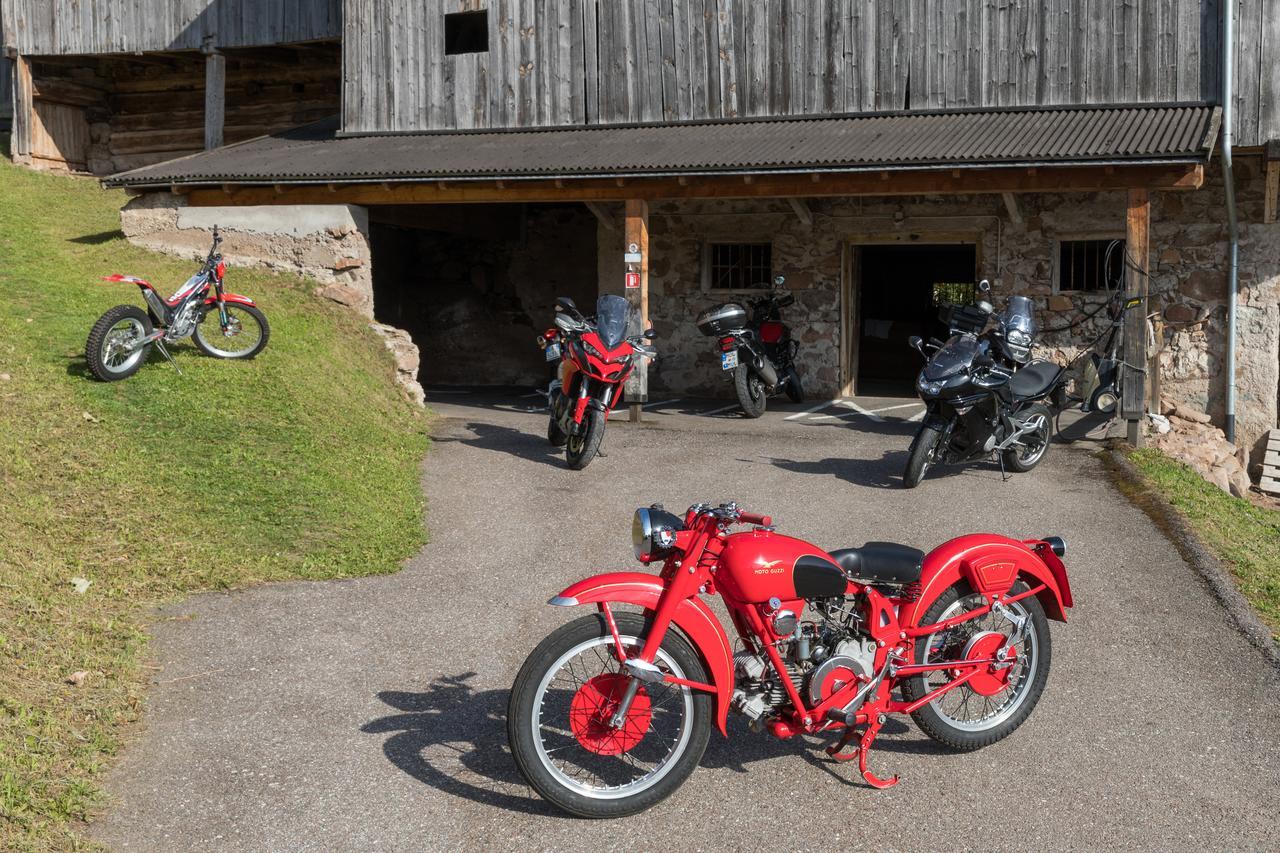 Gasthof Gasserhof Eggen Bagian luar foto