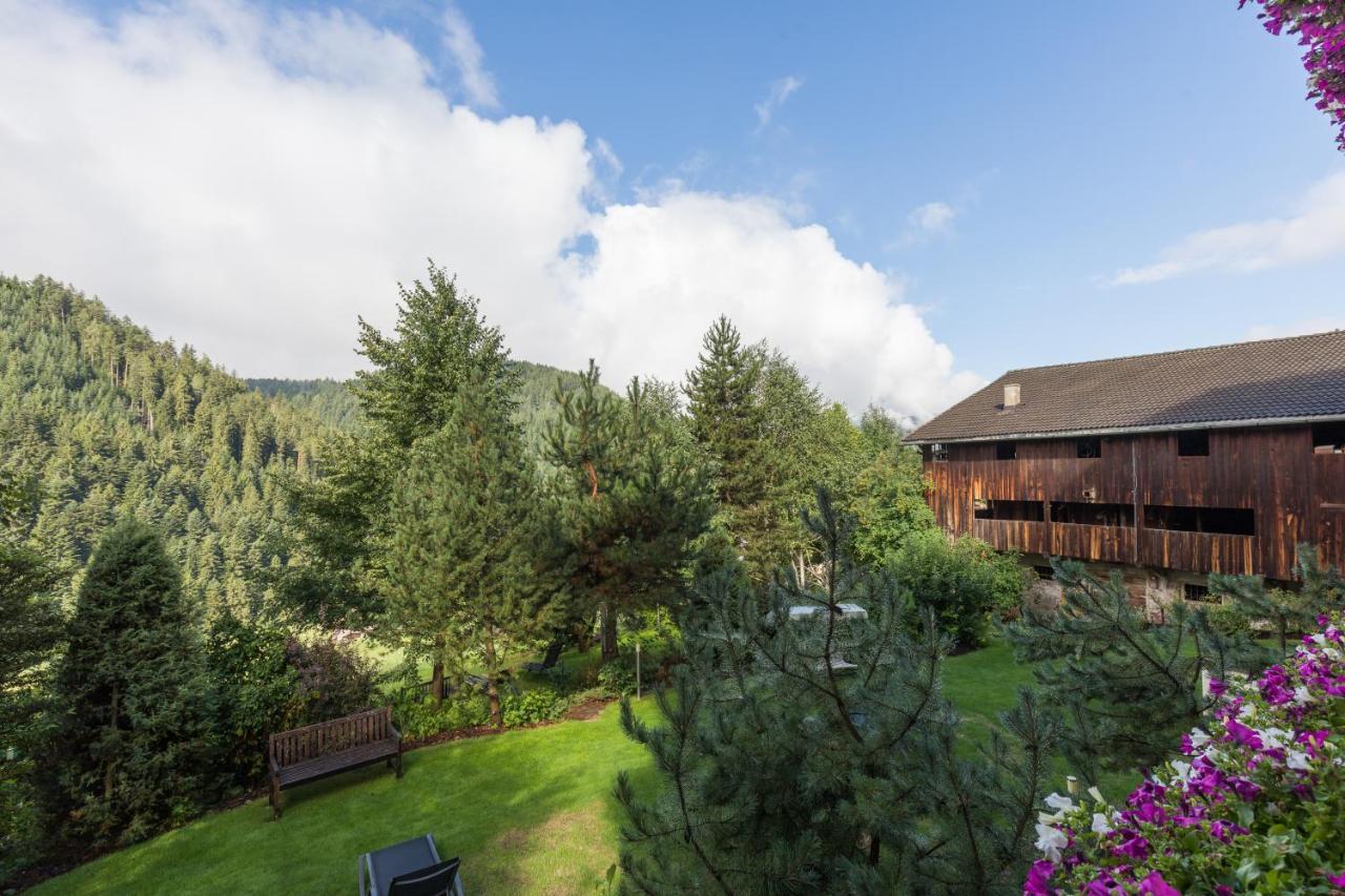 Gasthof Gasserhof Eggen Bagian luar foto